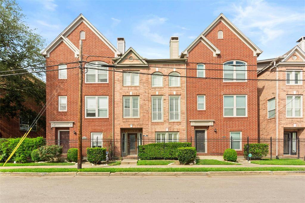 Houston, TX 77006,1631 Sutton ST