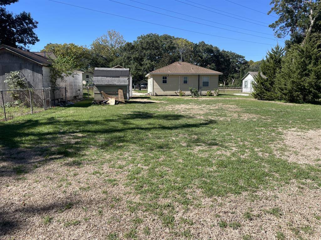 Clute, TX 77531,335 Brockman ST