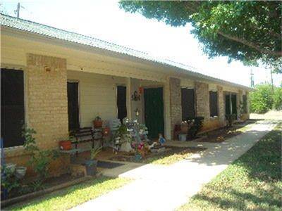 Dilley, TX 78017,500 Cross CRK