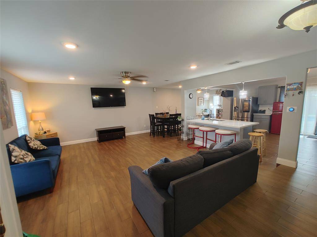 Houston, TX 77089,9711 Ebb ST