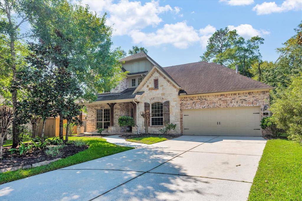 The Woodlands, TX 77381,7 Pebble Cove CT