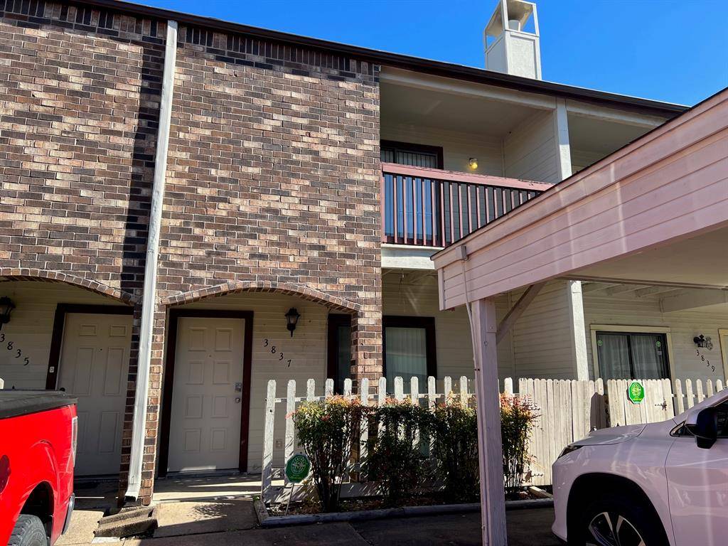 Houston, TX 77063,3837 Tanglewilde ST