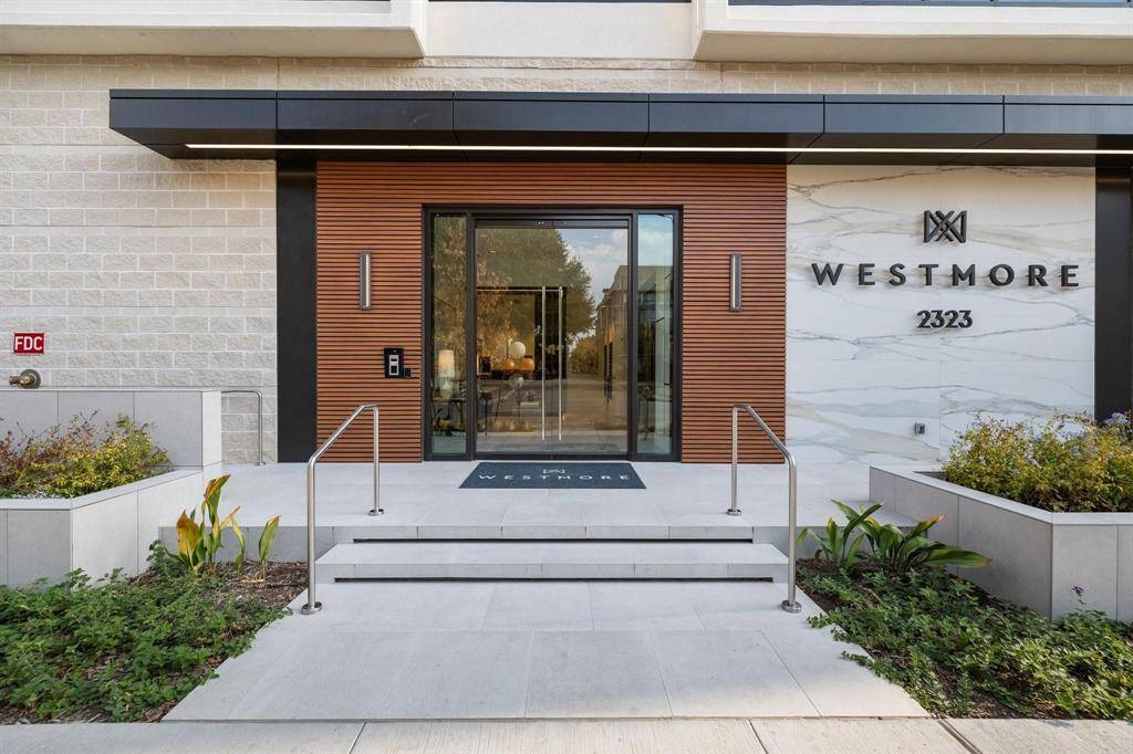 Houston, TX 77098,2323 W Main ST #305