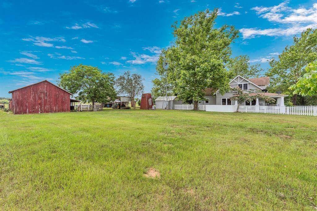 Cat Spring, TX 78933,10152 Fm 949