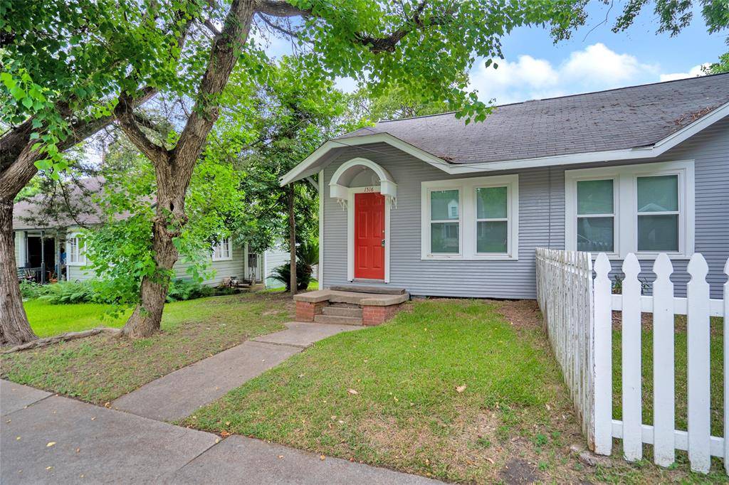 Huntsville, TX 77340,1516 18th ST