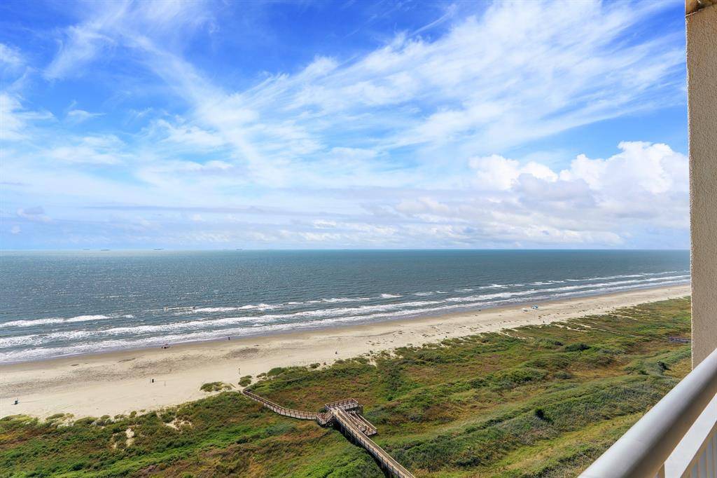 Galveston, TX 77550,801 E Beach DR #TW1604