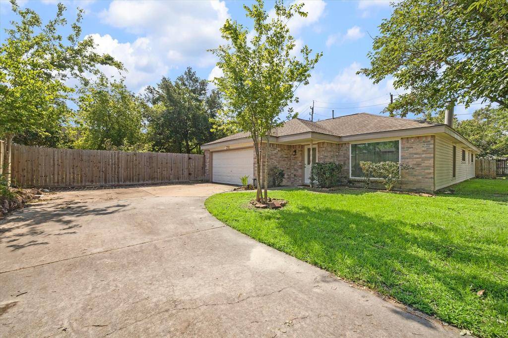 Houston, TX 77043,11823 S Fairhollow LN