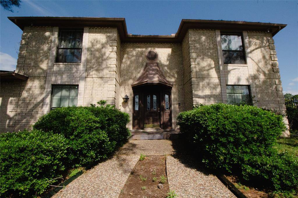 Sugar Land, TX 77498,9723 Chalford DR