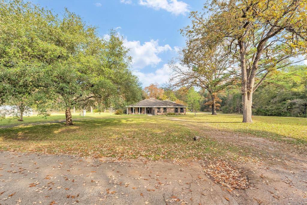 Hockley, TX 77447,23502 Crooked Creek CT