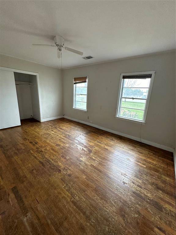 Eagle Lake, TX 77434,703 S Mccarty AVE