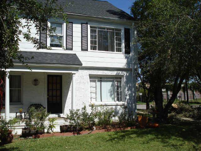 Houston, TX 77098,1806 Vassar ST #2