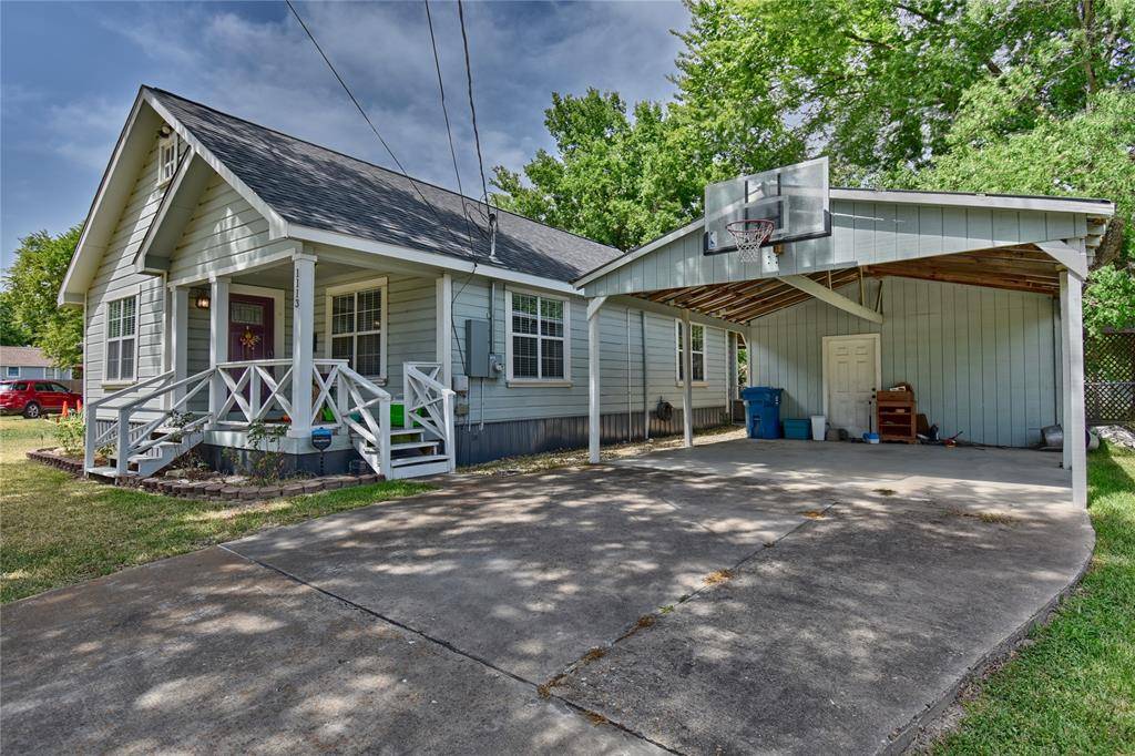 Navasota, TX 77868,1113 Nolan ST