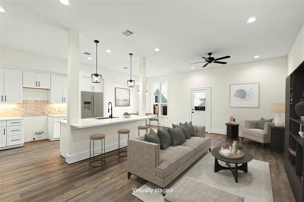 Houston, TX 77009,1807 Palmetto Landing DR