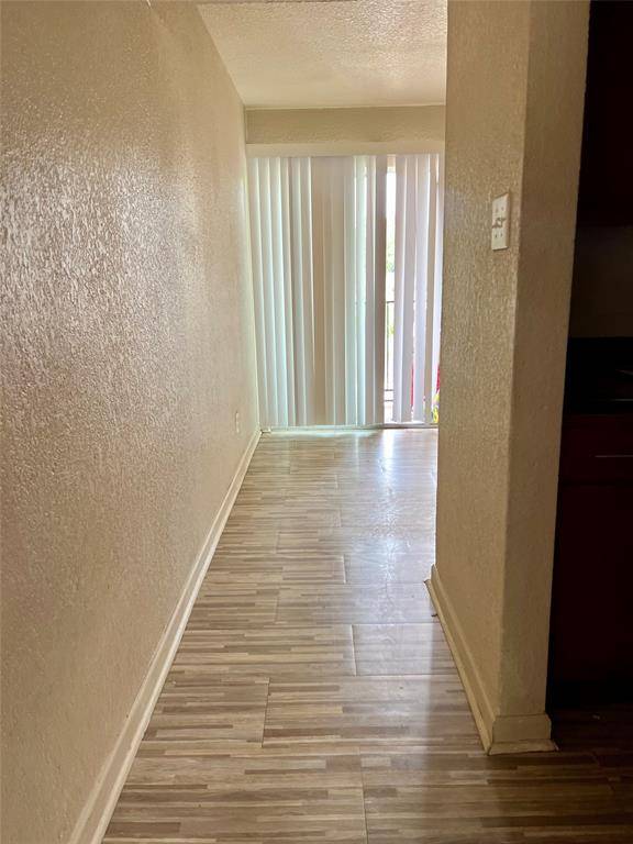 Houston, TX 77071,8100 Creekbend DR #117