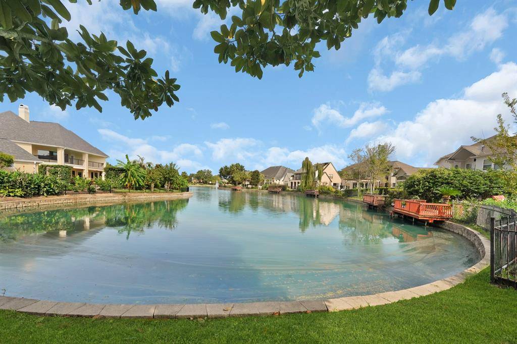 Sugar Land, TX 77479,5503 Regency DR