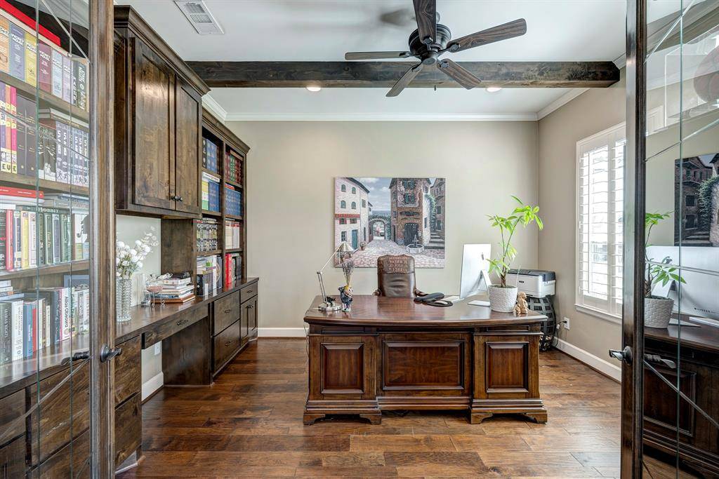 Houston, TX 77080,9314 Saddle LN