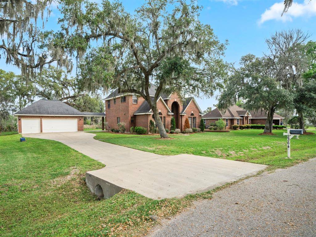 Brazoria, TX 77422,2364 County Road 582