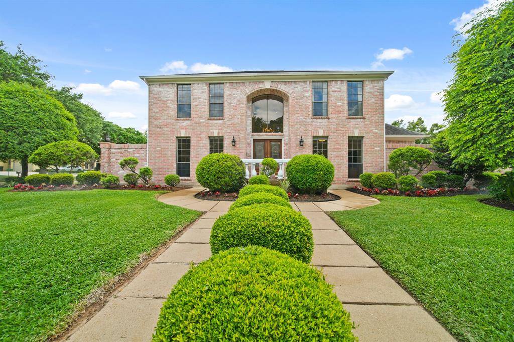 Sugar Land, TX 77478,203 Laurel Springs CT