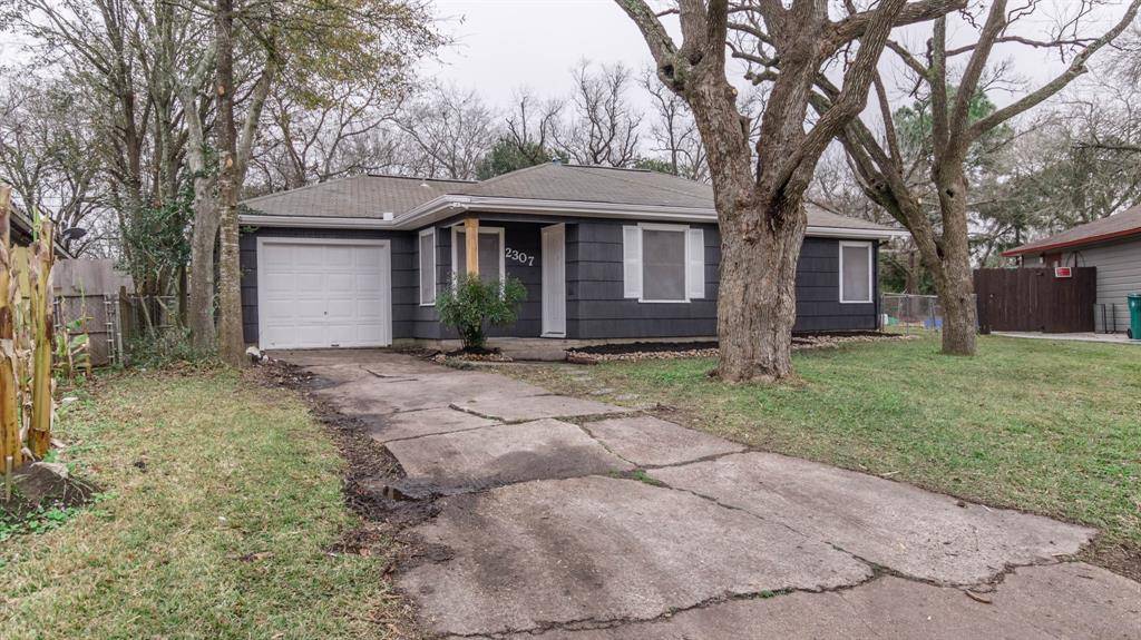 Pasadena, TX 77502,2307 View ST