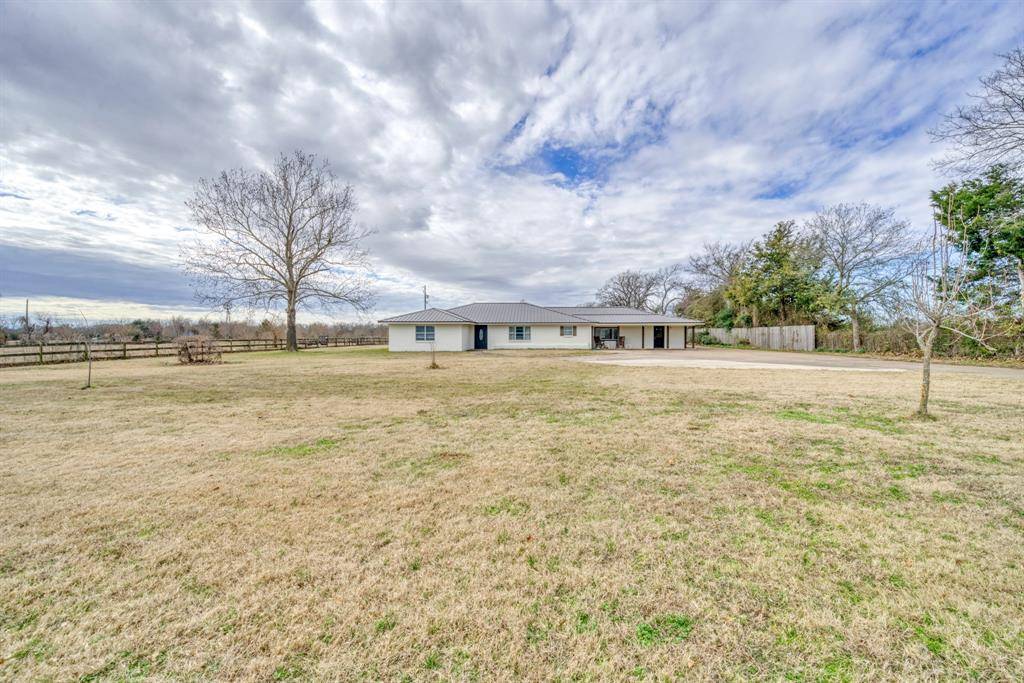 Madisonville, TX 77864,3111 Greenbriar RD