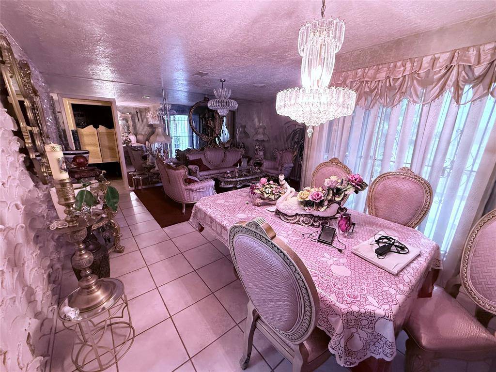 Houston, TX 77018,1742 Gardenia DR