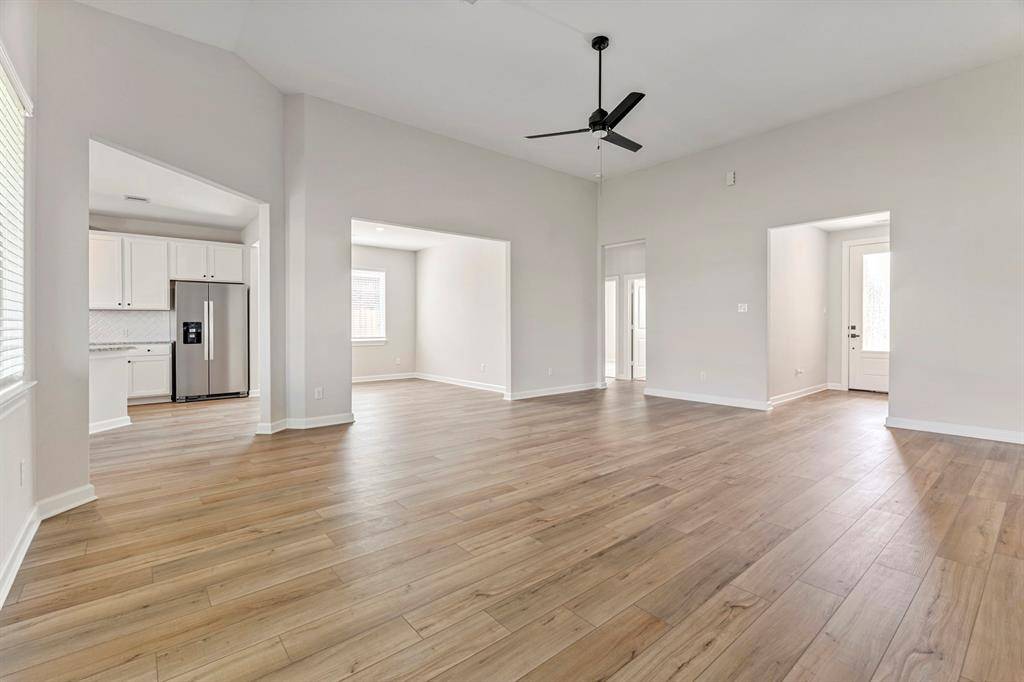 Iowa Colony, TX 77583,10518 Sutter Creek DR