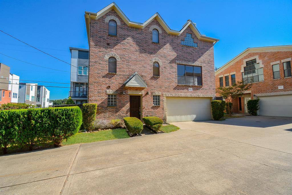 Houston, TX 77025,9703 Riddlewood LN