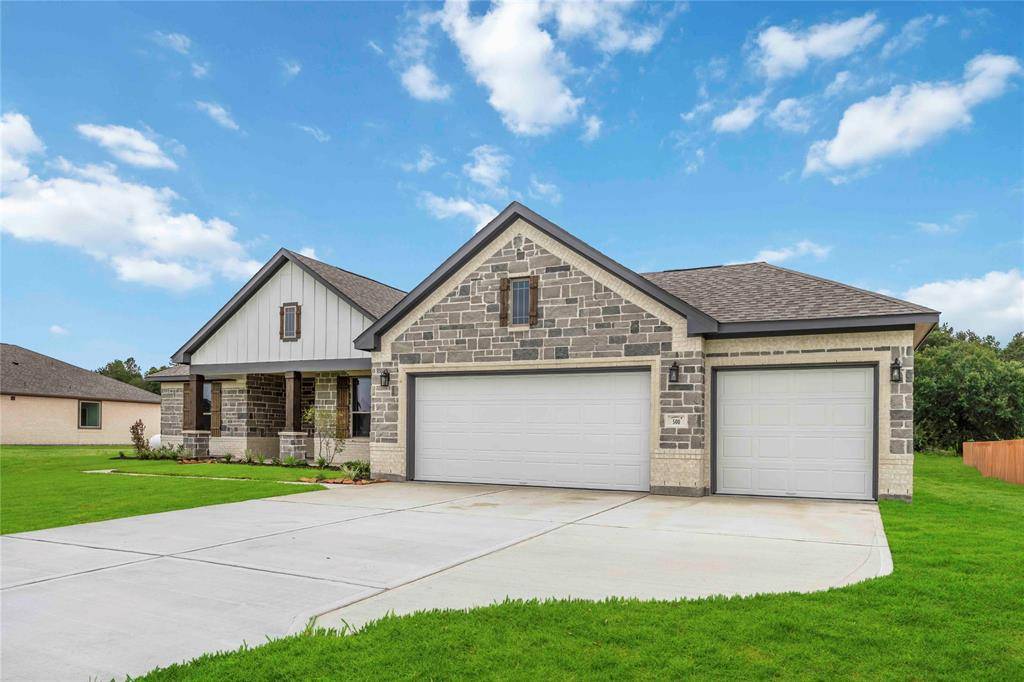 Cleveland, TX 77327,500 Barton Place DR