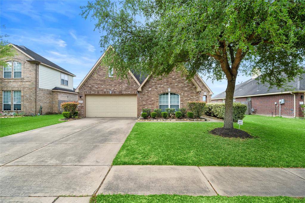 Pearland, TX 77581,2406 Avalon Trace LN