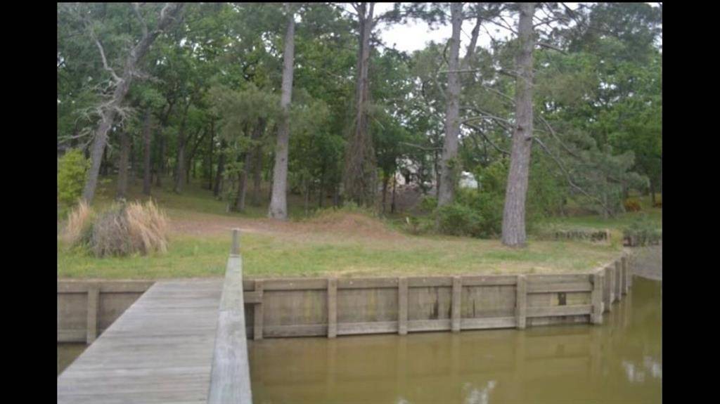 Huntsville, TX 77320,300 Shoreline DR