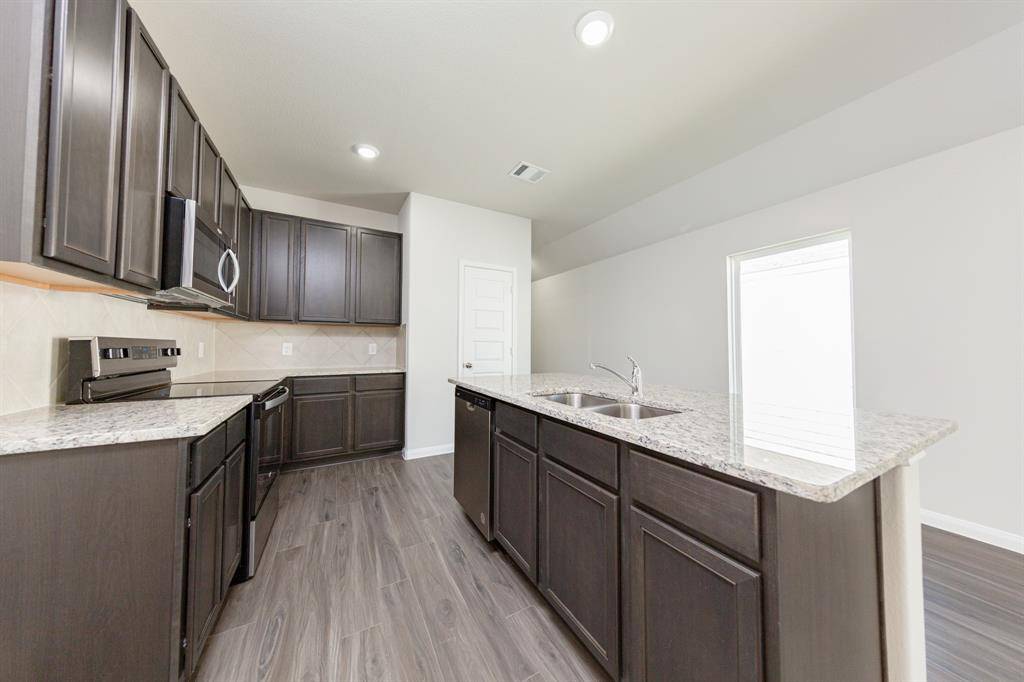 Houston, TX 77016,8117 Vanilla Orchid DR