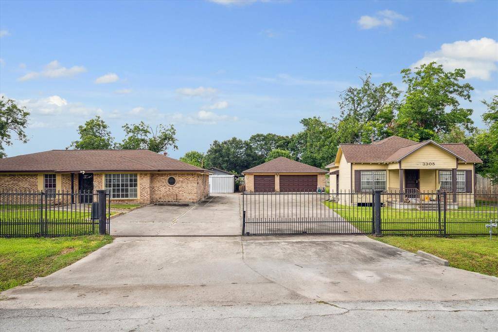 Houston, TX 77093,3231 Persimmon ST