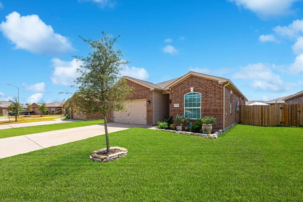 Hockley, TX 77447,20711 Round Key DR