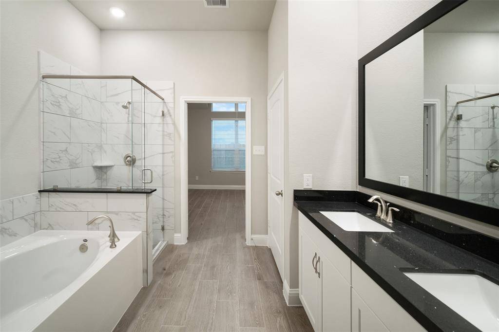 Willis, TX 77318,14221 Juniper Breeze CT