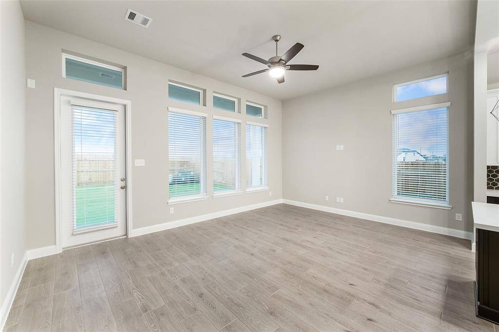 Willis, TX 77318,14221 Juniper Breeze CT