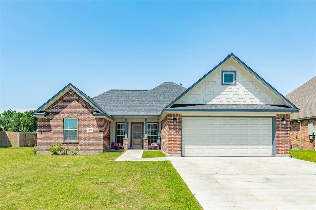 Clute, TX 77531,326 Yorktown AVE