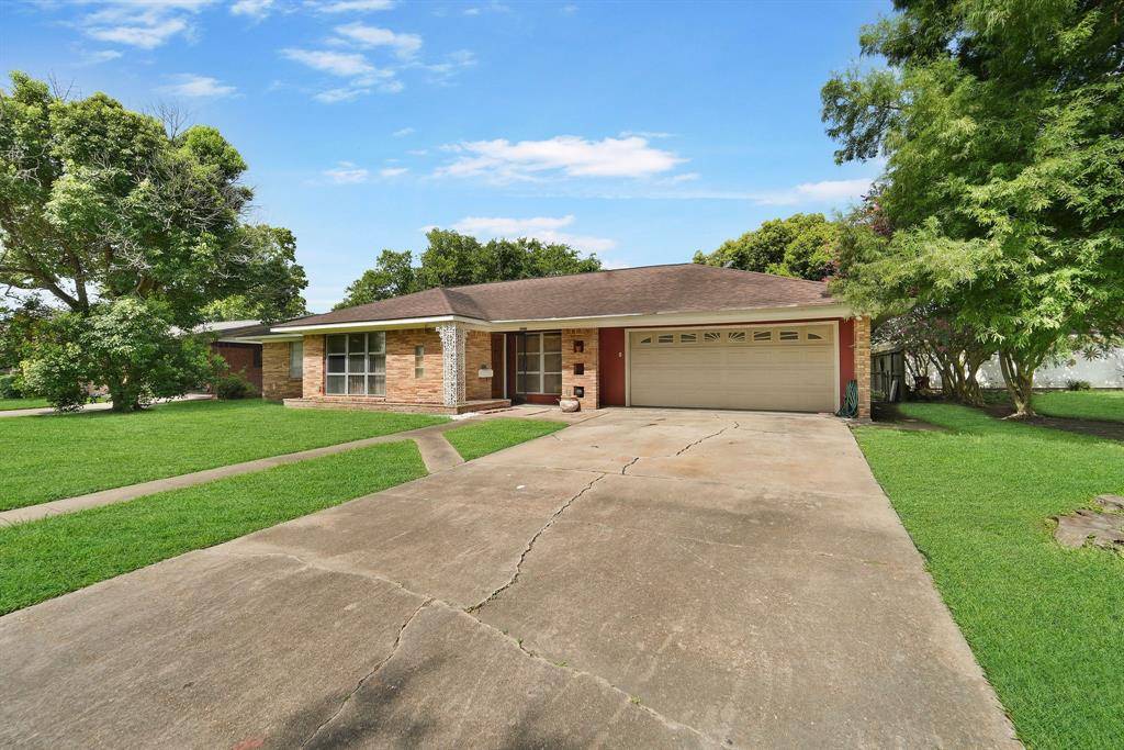 Pasadena, TX 77502,2210 San Jacinto DR