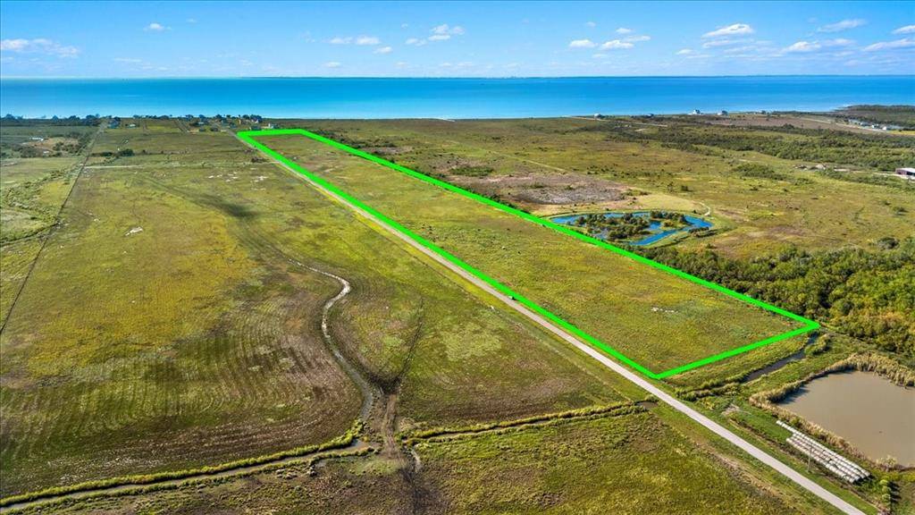 Smith Point, TX 77514,TBD White Heron