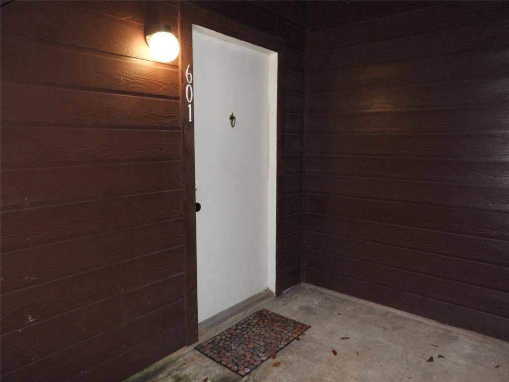 Houston, TX 77015,12905 Woodforest BLVD #601