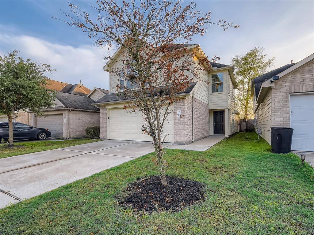 Houston, TX 77014,15467 Bammel Oaks CT