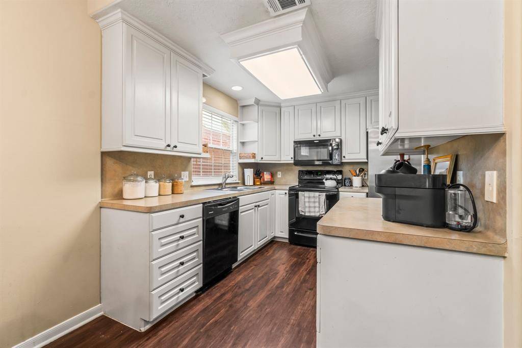 Willis, TX 77318,14854 Altair CT