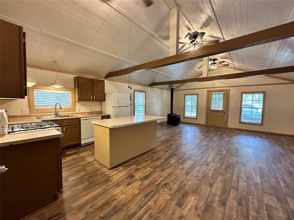 Chester, TX 75936,12462 Main ST