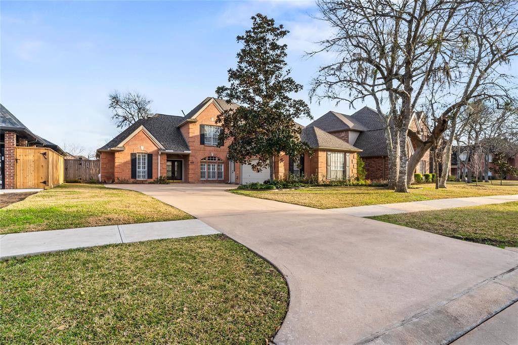 Sugar Land, TX 77479,1714 Forestlake DR