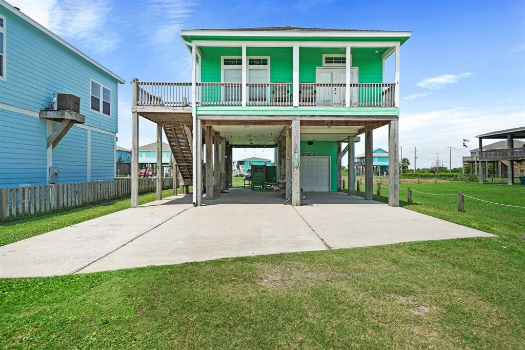 Crystal Beach, TX 77650,971 Driftwood DR