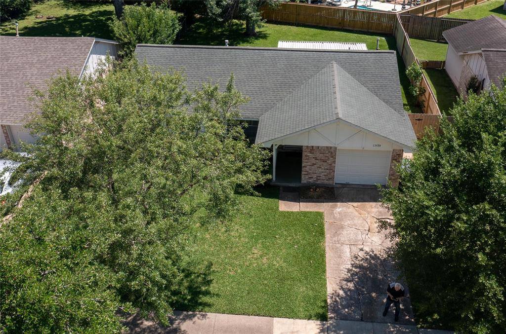 Sugar Land, TX 77498,13439 Greenbriar DR