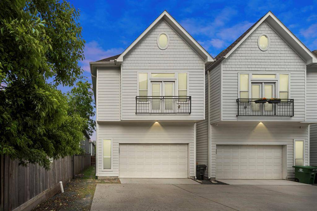 Houston, TX 77008,852 W 20th ST