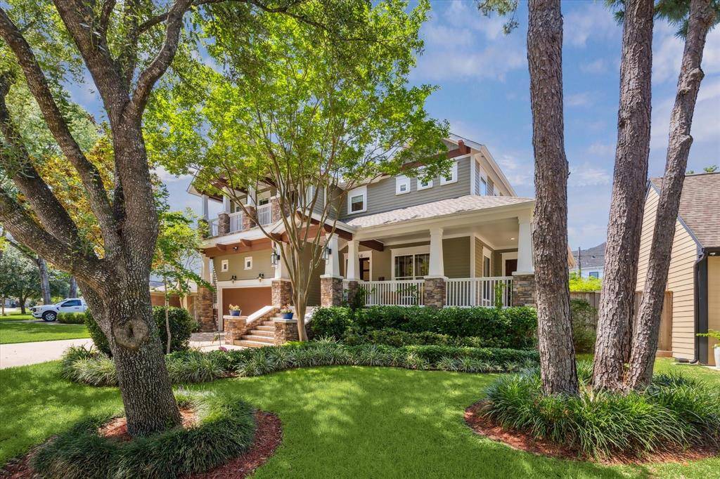 Houston, TX 77008,6216 Queenswood LN