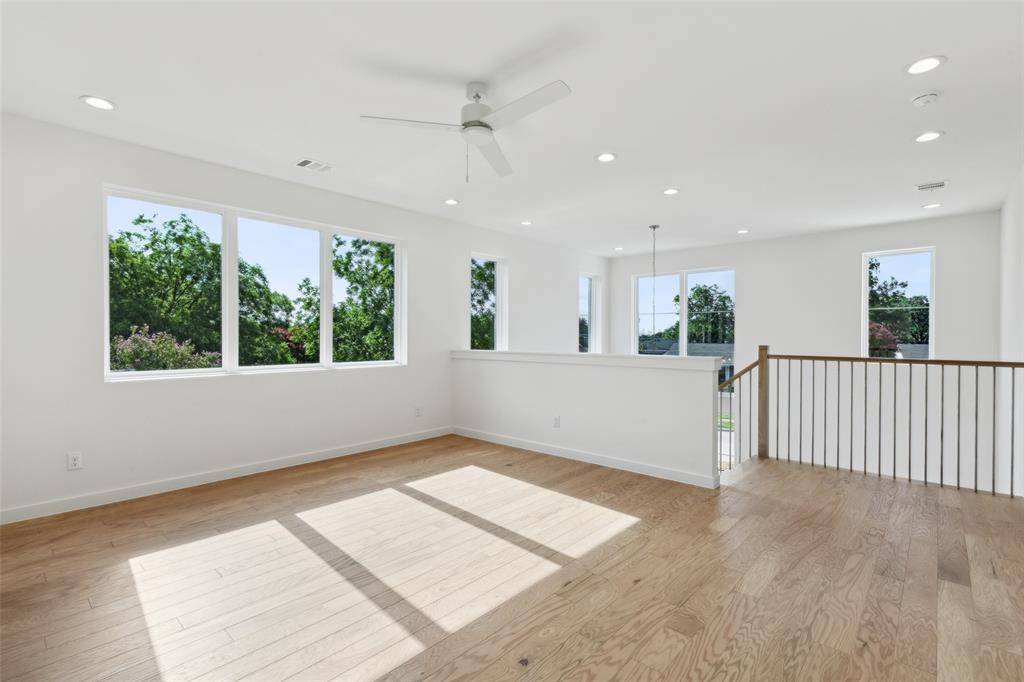 Houston, TX 77018,1431 Chantilly LN