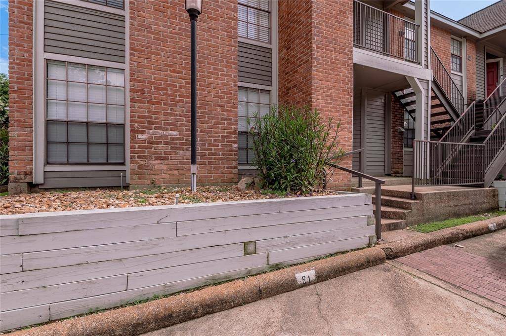 Huntsville, TX 77340,2402 Sycamore AVE #E1