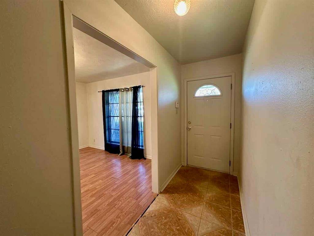Beaumont, TX 77705,4220 Flamingo LN